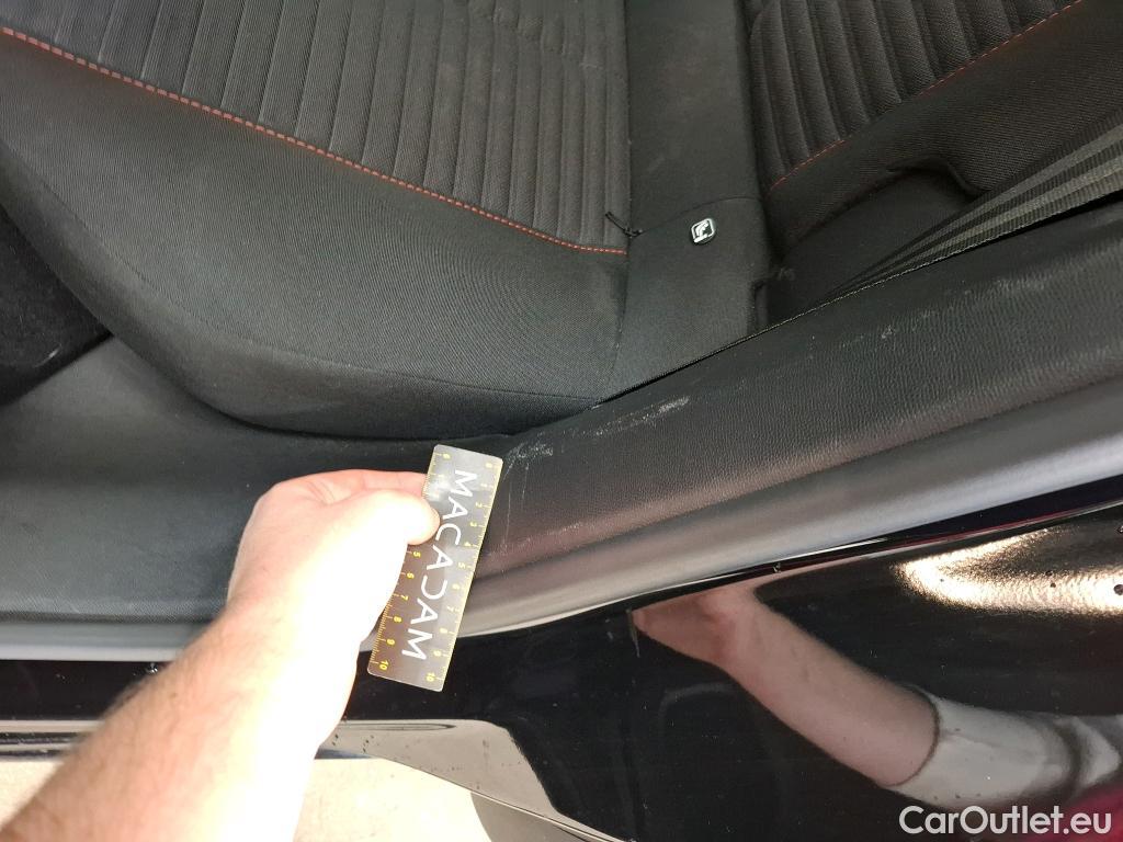  Peugeot  2008  Active Business 1.5 HDi 130CV BVA8 E6d #15