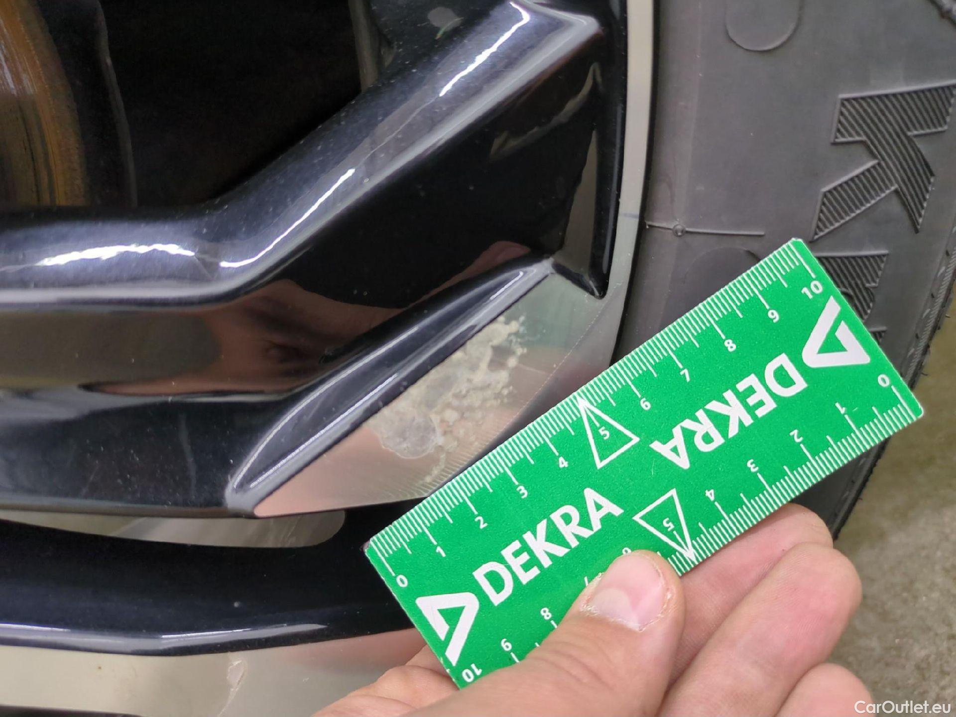  Peugeot  2008  Allure Business 1.5 HDi 110CV BVM6 E6d #25