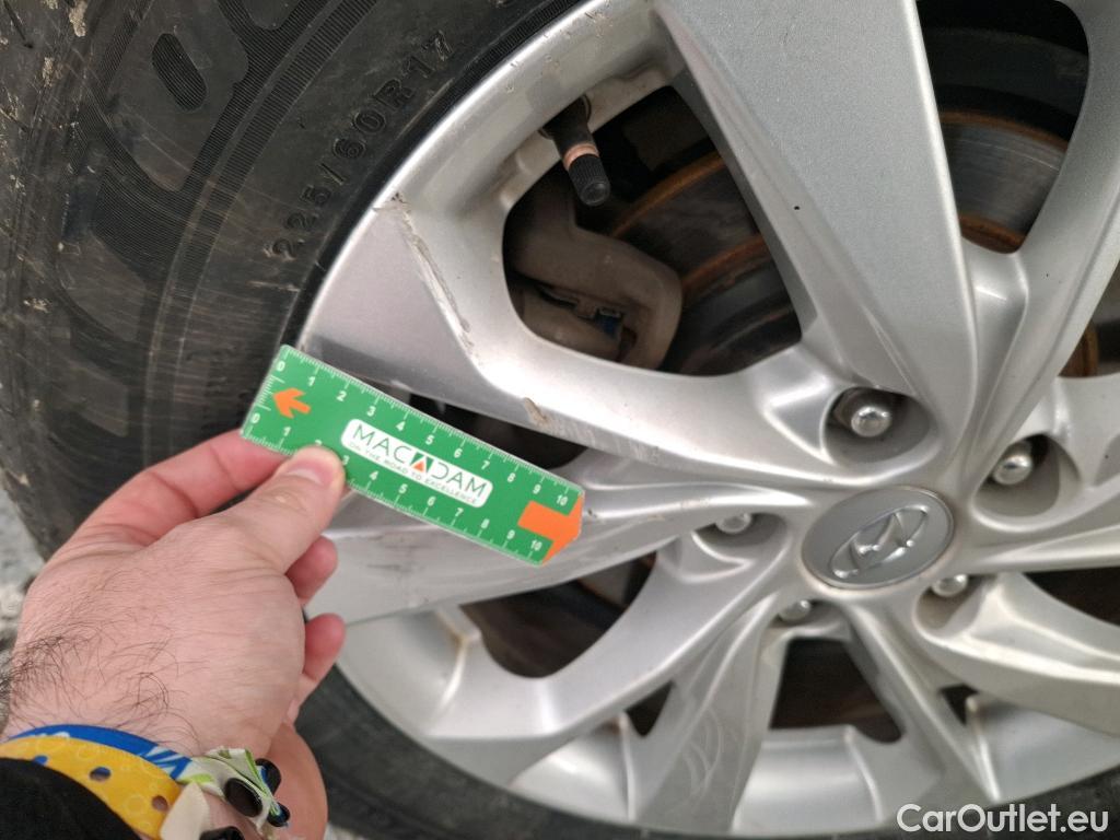  Hyundai  Tucson  Business 2WD 1.6 CRDi 135CV BVA7 E6dT #8