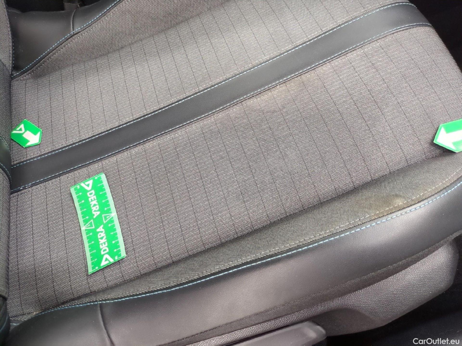  Peugeot  2008  Allure Business 1.5 HDi 110CV BVM6 E6d #1