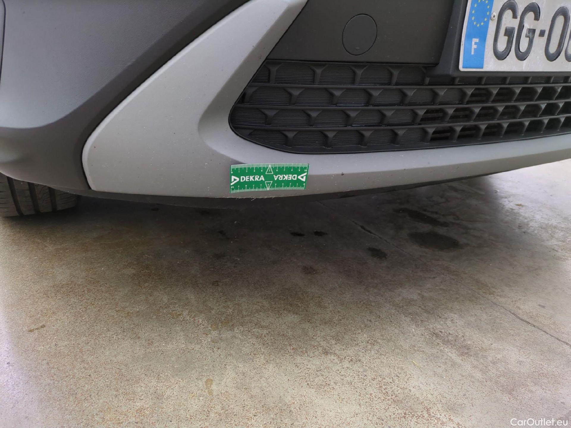  Hyundai  Konna HYUNDAI Kona / 2020 / 5P / SUV 1.0 T-GDI 120 HYBRID 48V BUSINESS #35