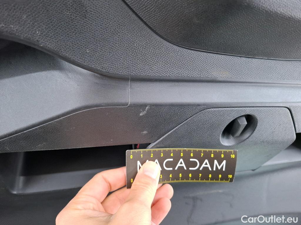  Peugeot  2008  Active Business 1.5 HDi 110CV BVM6 E6d #8