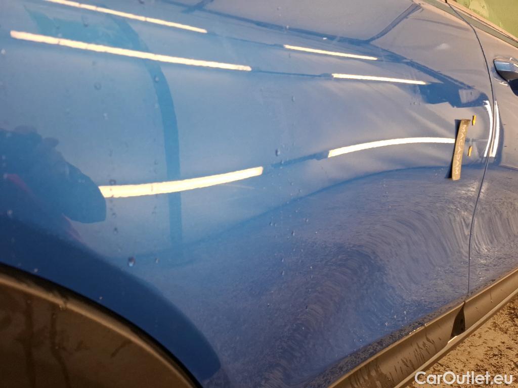  KIA  XCeed KIA  / 2019 / 5P / Crossover 1.6 GDI ISG ISG PHEV ACTIVE BUS DCT6 #3