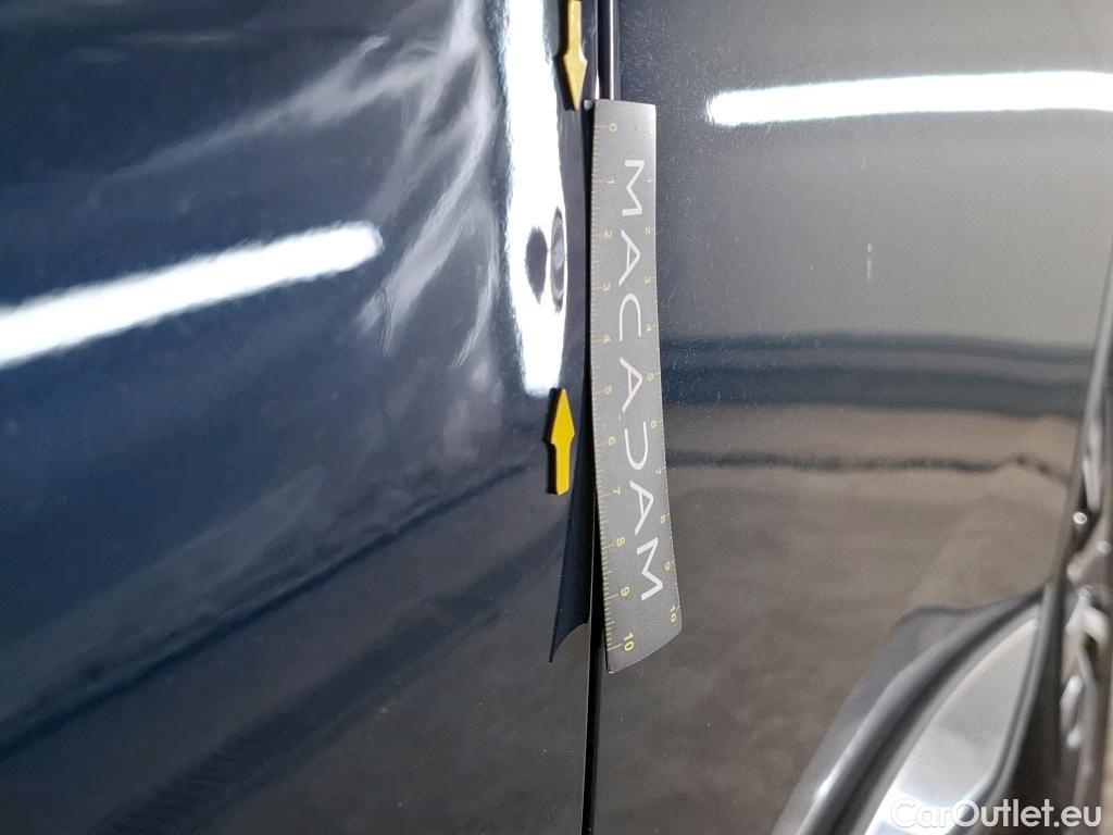  Peugeot  5008  Allure Pack 1.5 HDi 130CV BVA8 7 Sieges E6d #4