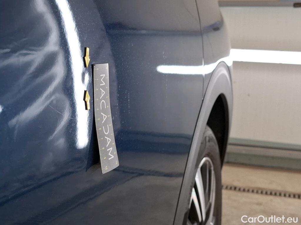  Peugeot  5008  Allure Pack 1.5 HDi 130CV BVA8 7 Sieges E6d #33