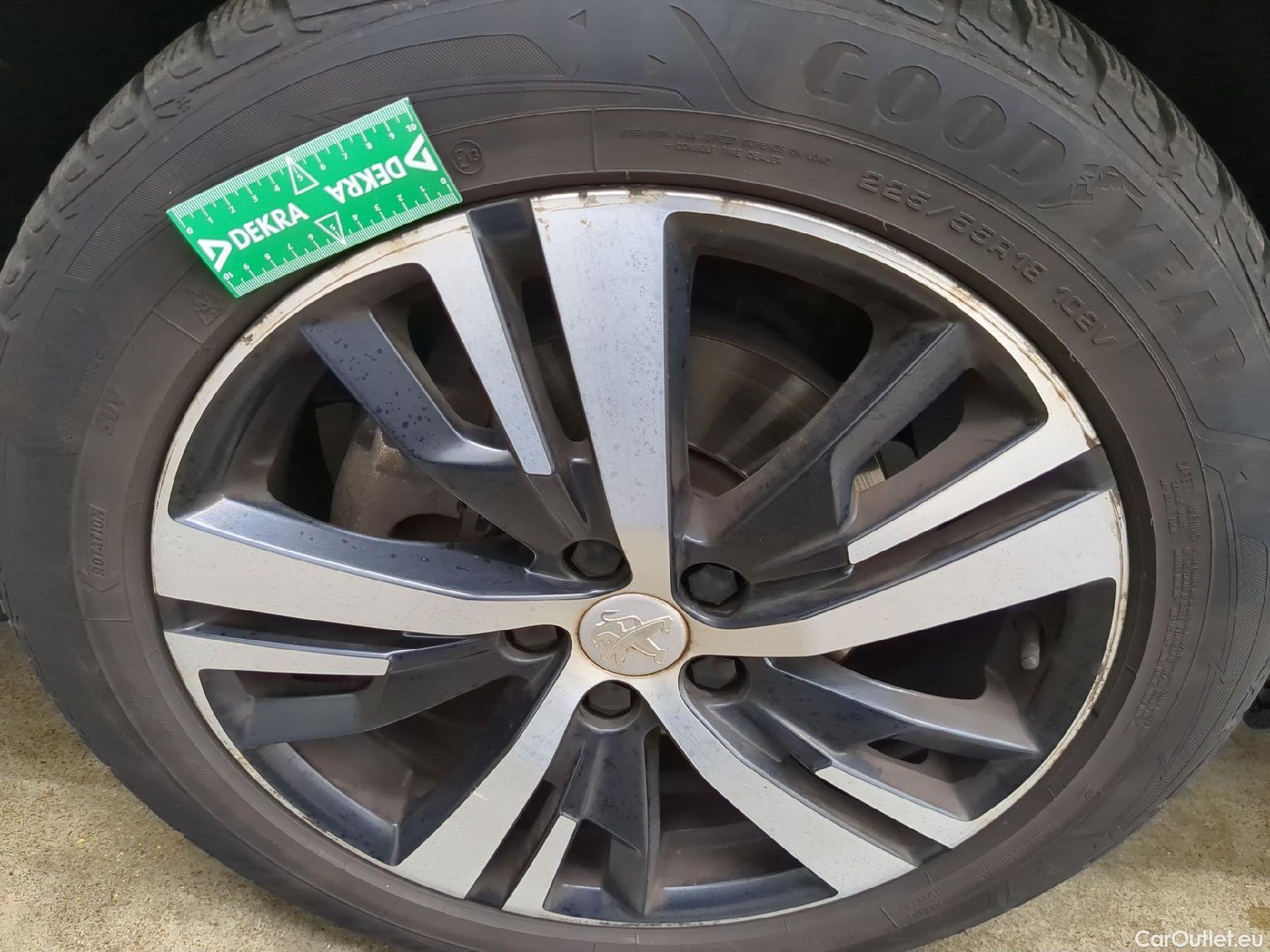  Peugeot  3008  Active Business 1.5 HDi 130CV BVA8 E6d #8