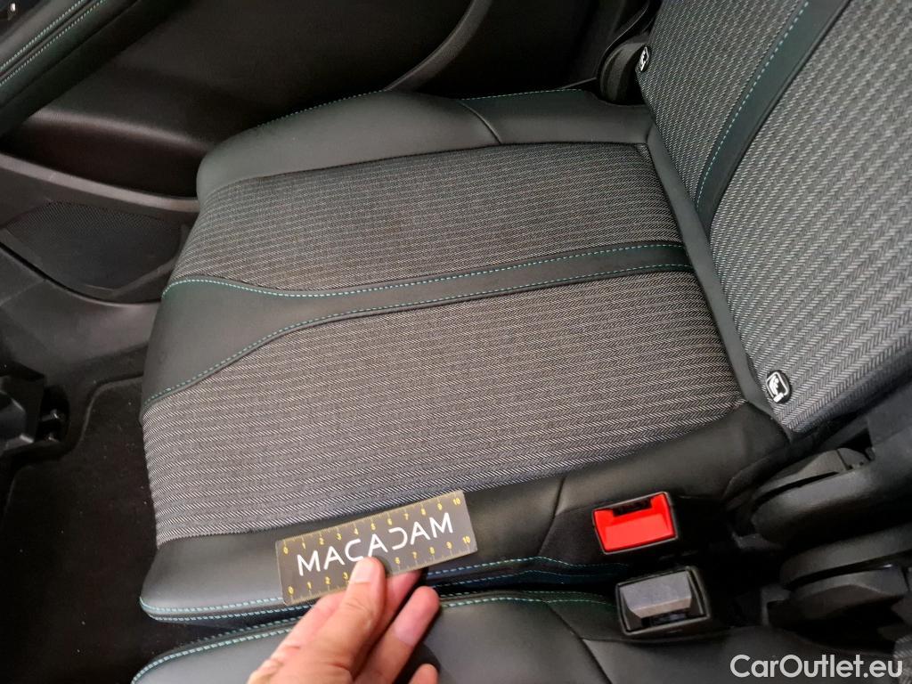  Peugeot  5008  Allure 1.5 HDi 130CV BVA8 7 Sieges E6d #18