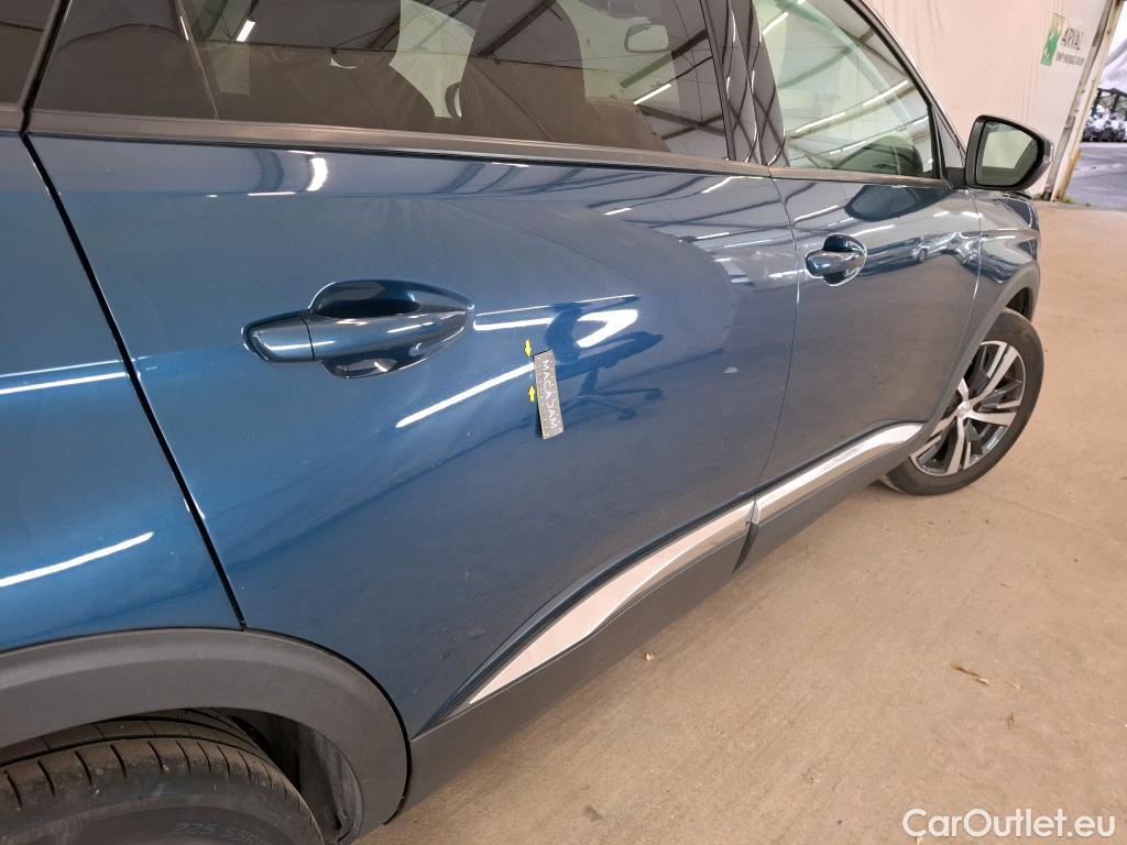  Peugeot  5008  Allure Pack 1.5 HDi 130CV BVA8 7 Sieges E6d #36