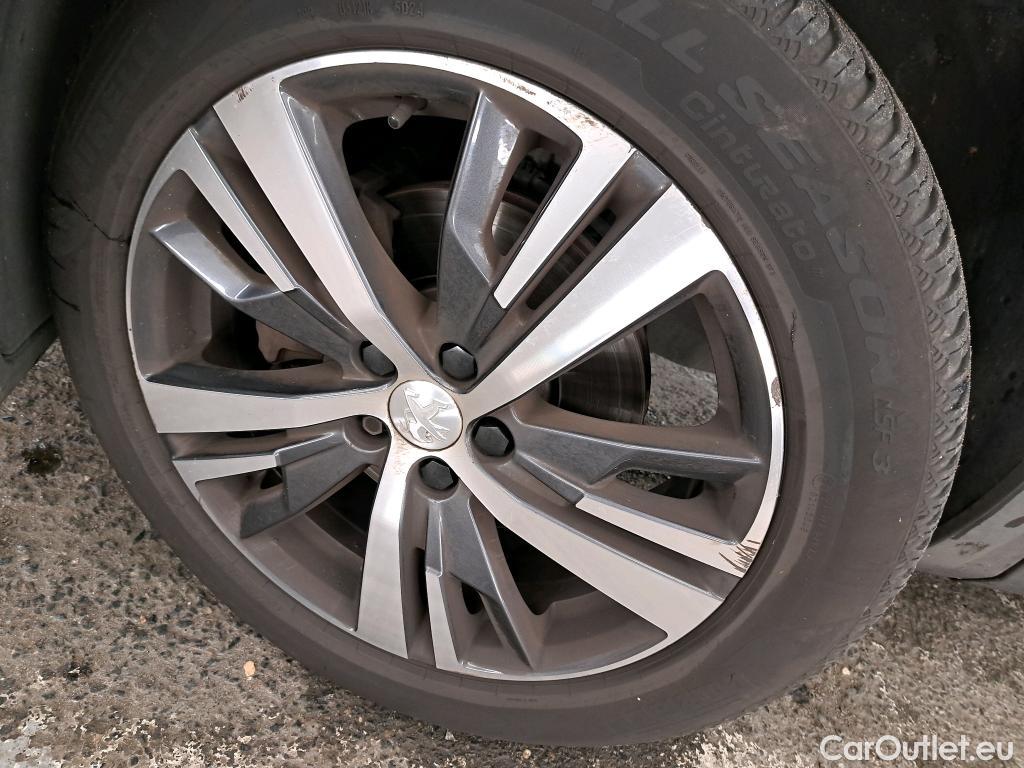  Peugeot  5008  Allure 1.5 HDi 130CV BVA8 7 Sieges E6d #14