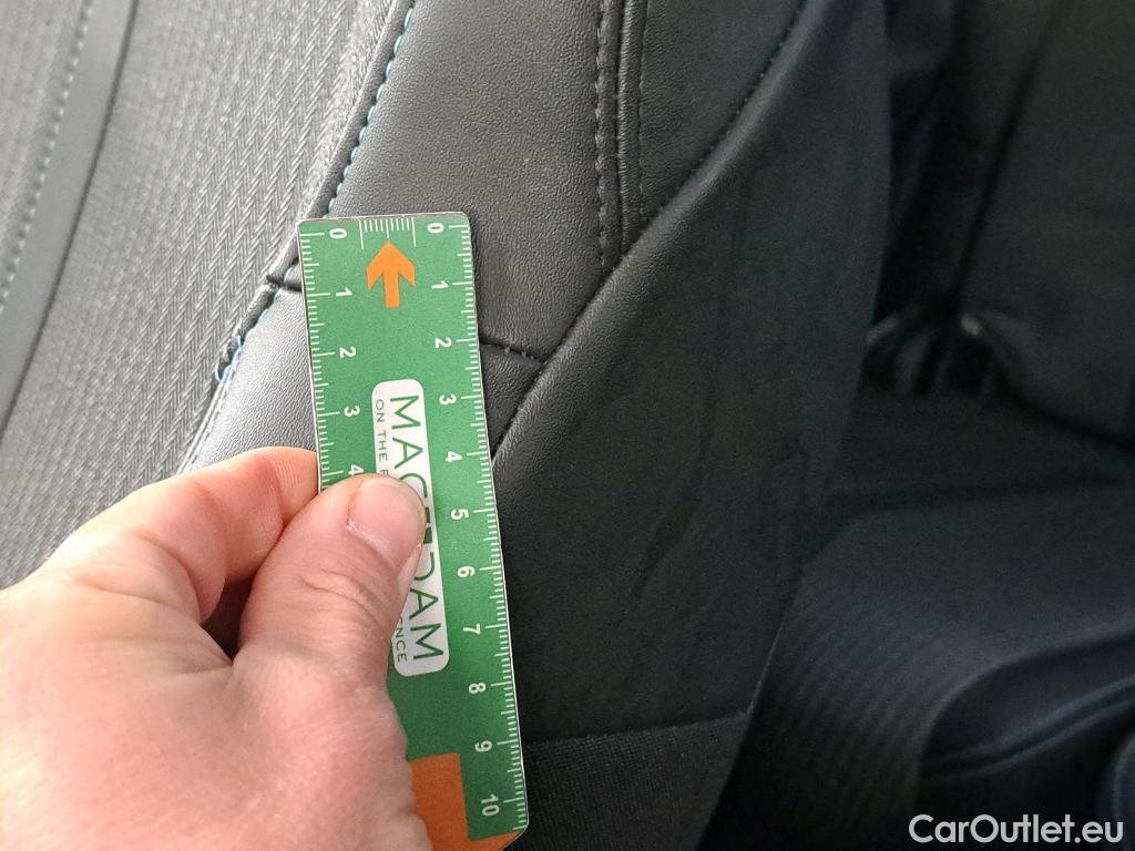  Peugeot  5008  Allure 1.5 HDi 130CV BVA8 7 Sieges E6d #41