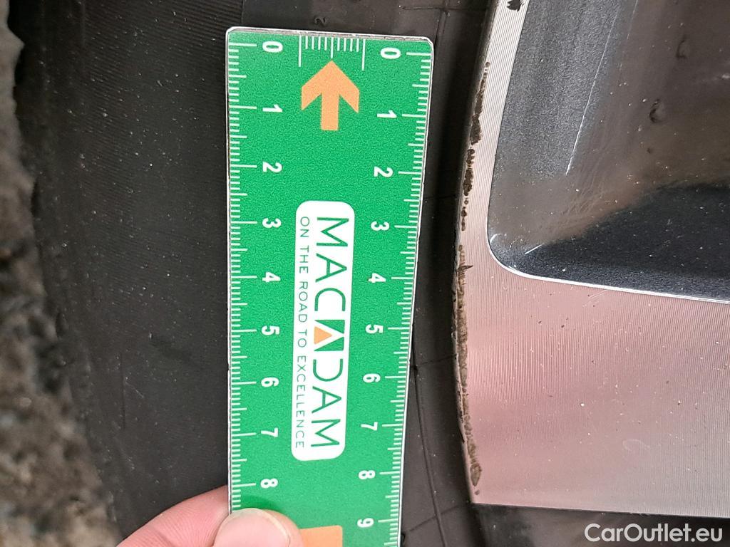  Peugeot  5008  Allure 1.5 HDi 130CV BVA8 7 Sieges E6d #10