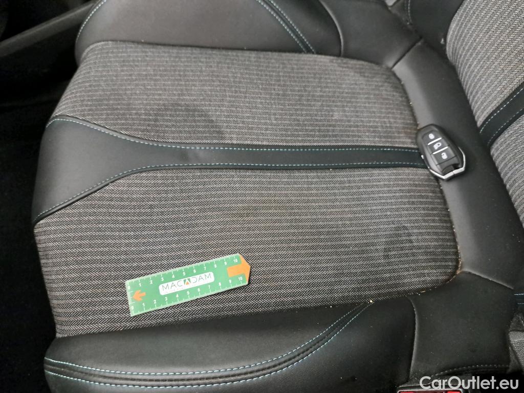  Peugeot  5008  Allure 1.5 HDi 130CV BVA8 7 Sieges E6d #39