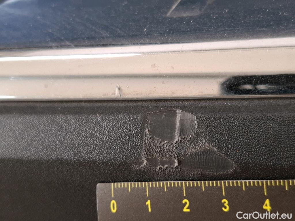  Peugeot  5008  Allure Pack 1.5 HDi 130CV BVA8 7 Sieges E6d #42