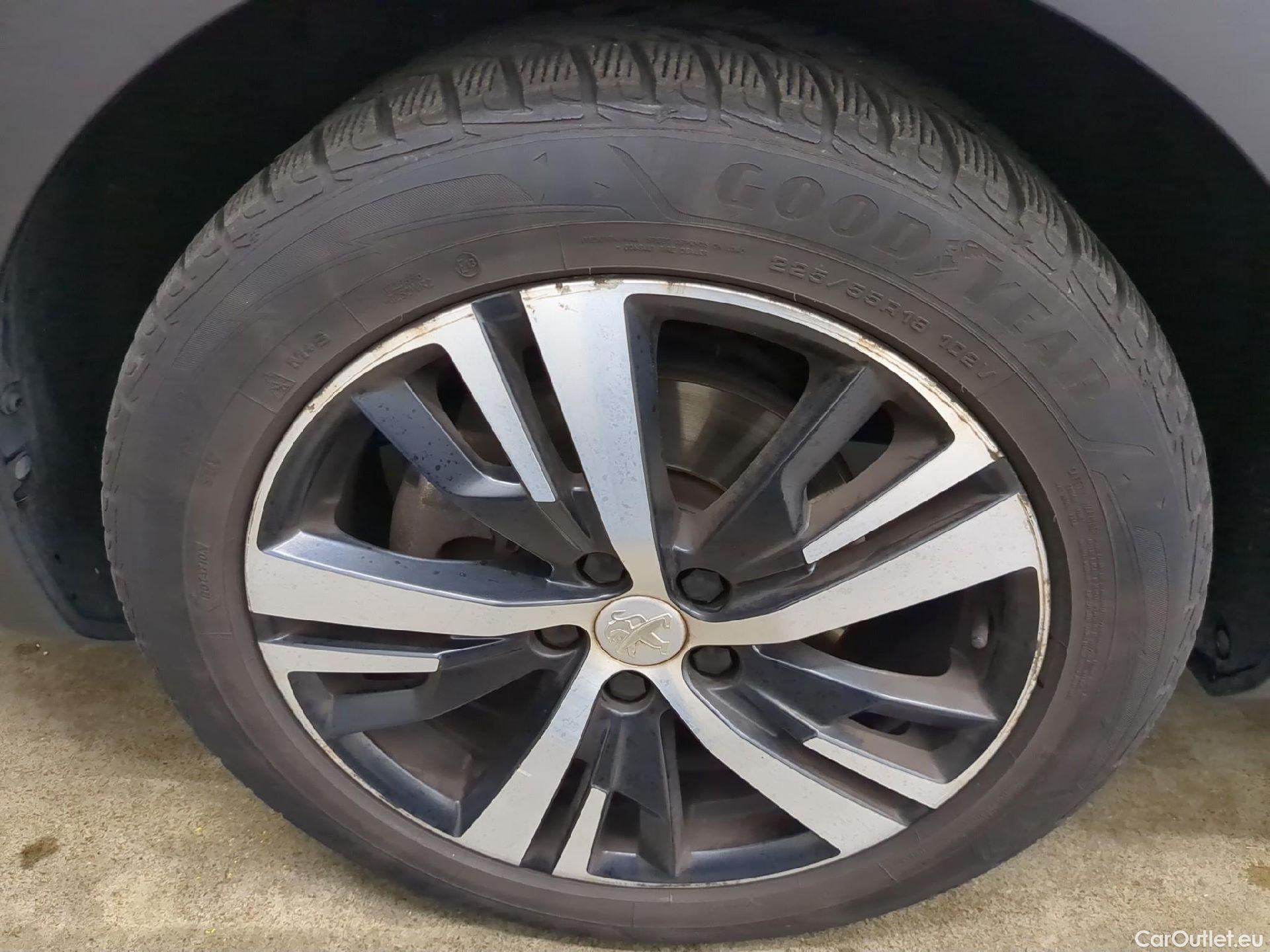  Peugeot  3008  Active Business 1.5 HDi 130CV BVA8 E6d #5