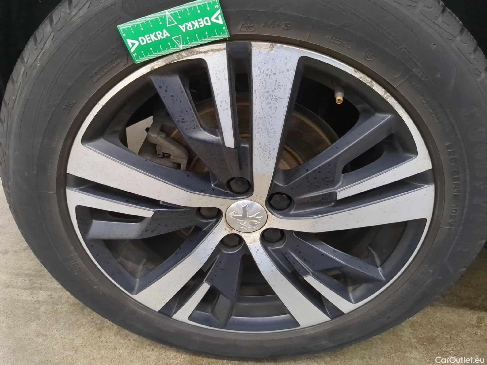  Peugeot  3008  Active Business 1.5 HDi 130CV BVA8 E6d #18