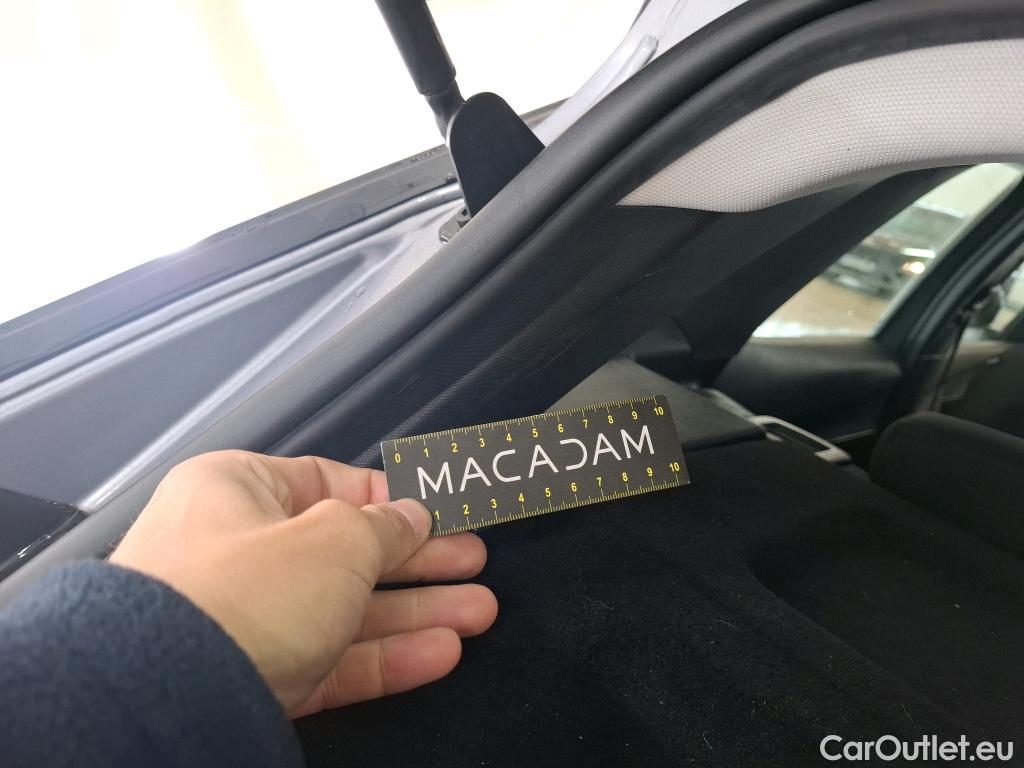  Peugeot  3008  Active Pack 1.5 HDi 130CV BVA8 E6d #15