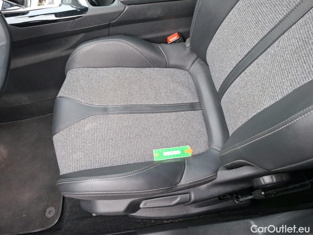  Peugeot  5008  Allure Business 1.2 PureTech 130CV BVA8 7 Sieges E6dT #25