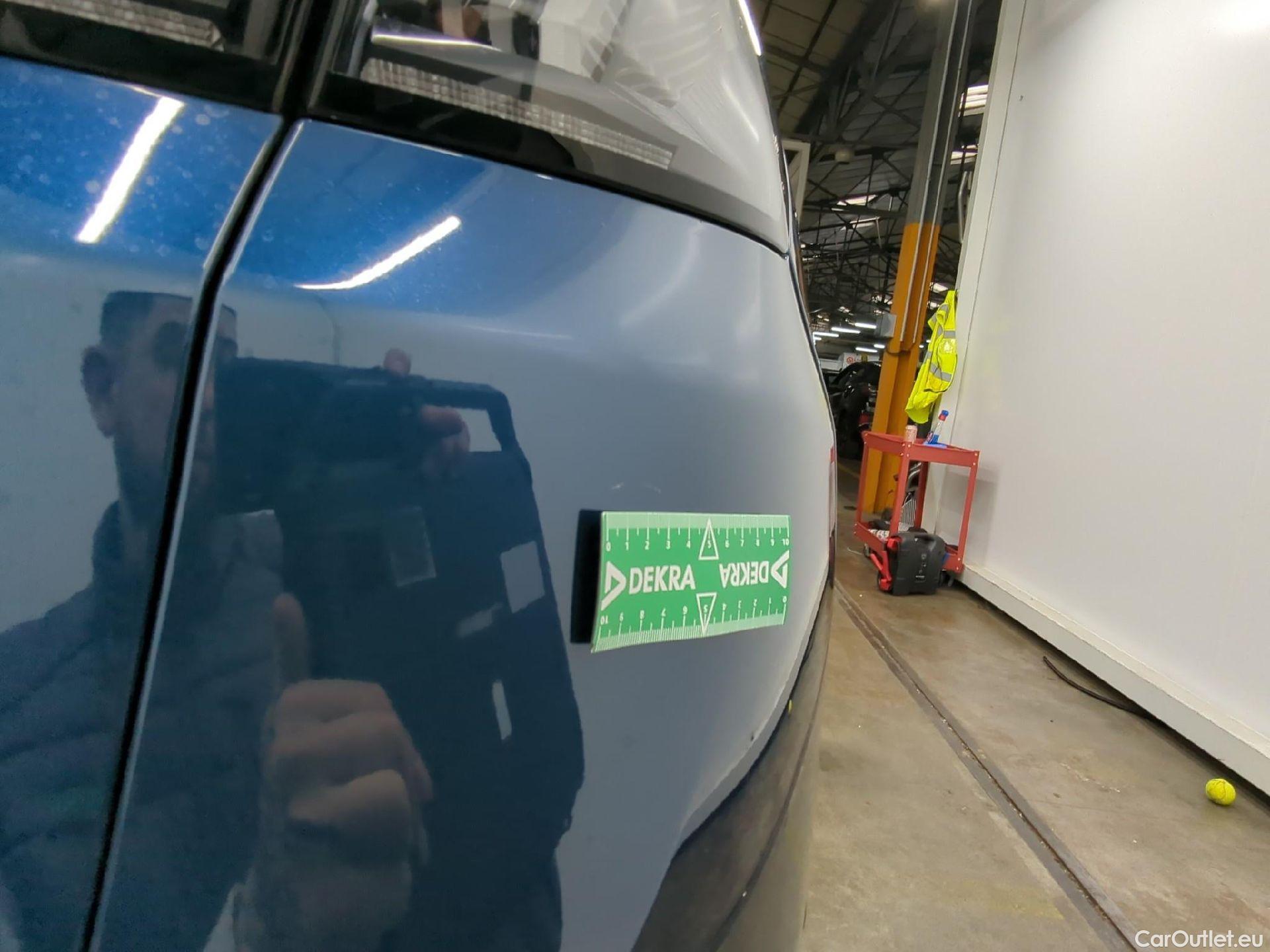  Peugeot  3008  Active Business 1.5 HDi 130CV BVA8 E6d #33