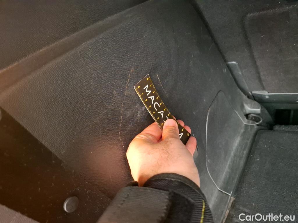  Peugeot  5008  Allure 1.5 HDi 130CV BVA8 7 Sieges E6d #13