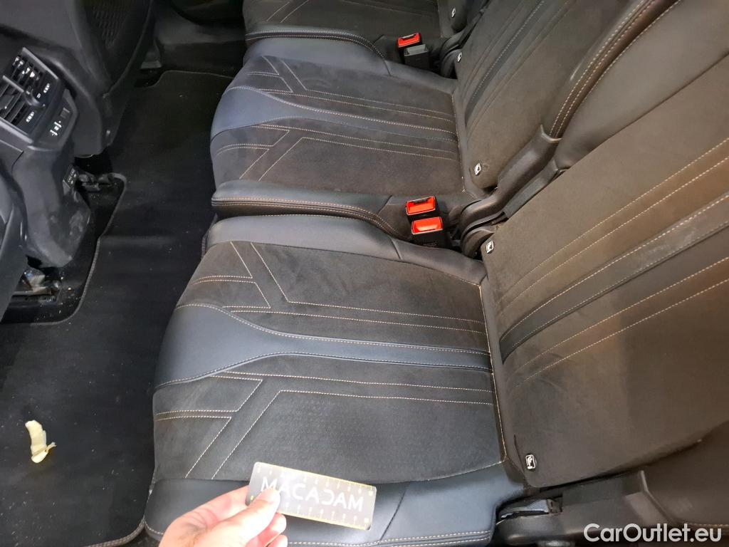  Peugeot  5008  GT Line 1.5 HDi 130CV BVA8 7 Sieges E6dT #21