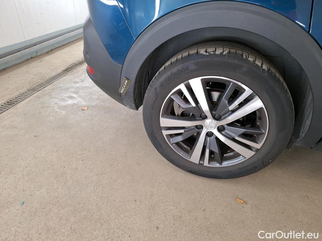  Peugeot  5008  Allure Pack 1.5 HDi 130CV BVA8 7 Sieges E6d #38