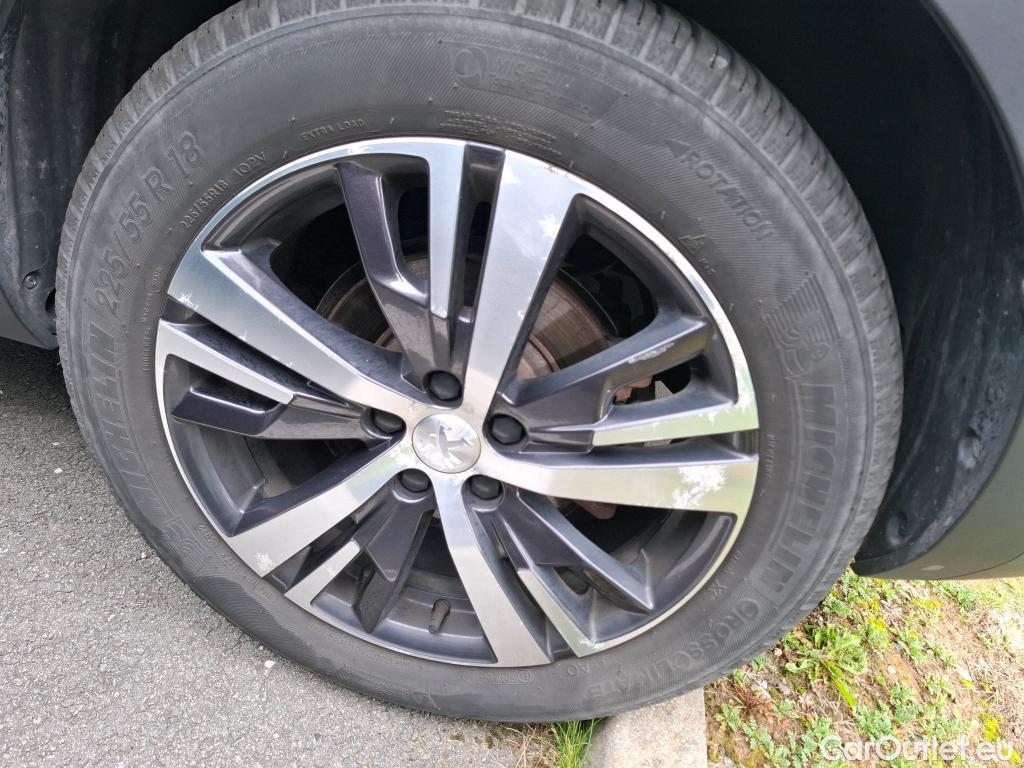  Peugeot  5008  Allure Business 1.2 PureTech 130CV BVA8 7 Sieges E6dT #35