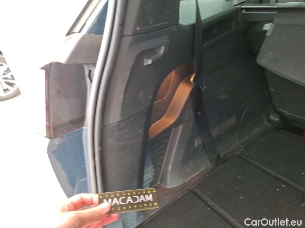  Peugeot  5008  Allure 1.5 HDi 130CV BVA8 7 Sieges E6d #11