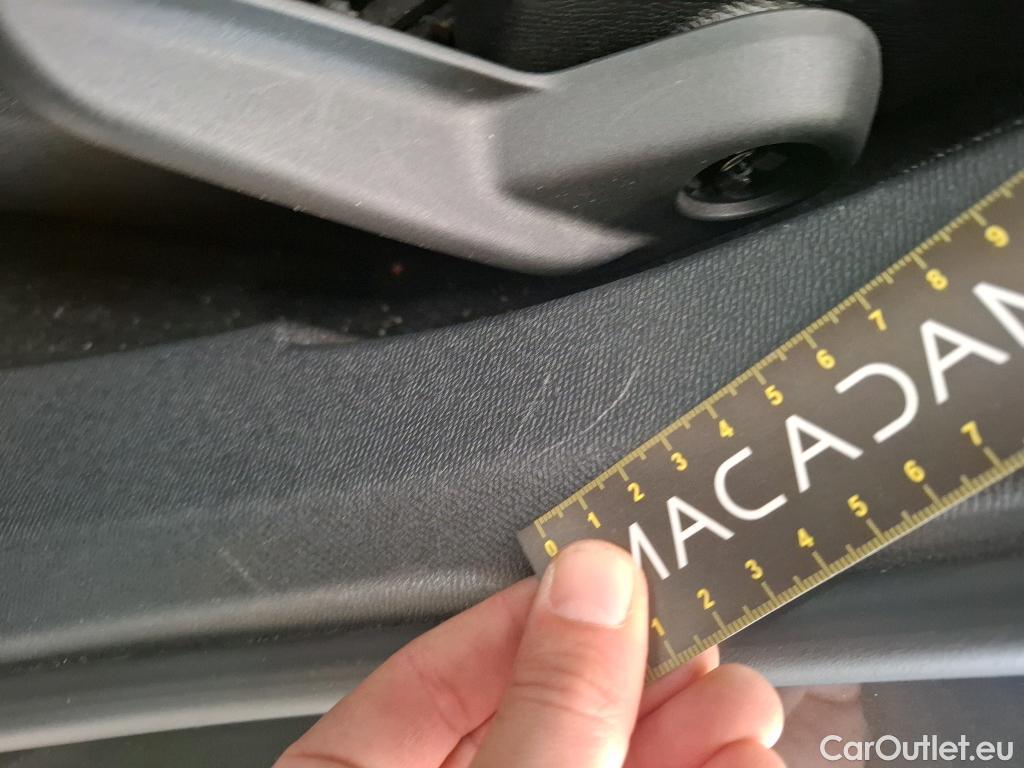  Peugeot  5008  Active Business 1.5 HDi 130CV BVA8 7 Sieges E6d #10