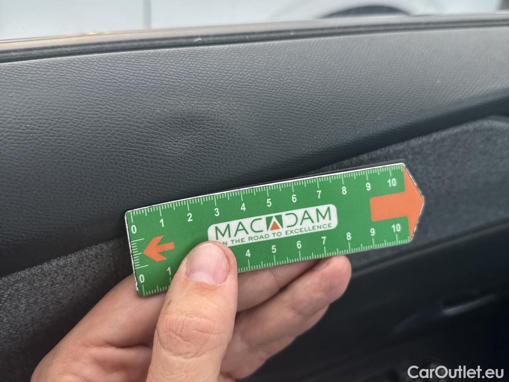  Peugeot  308 PEUGEOT  SW / 2021 / 5P / Break PureTech 130 S&S EAT 8 ALLURE PACK #2