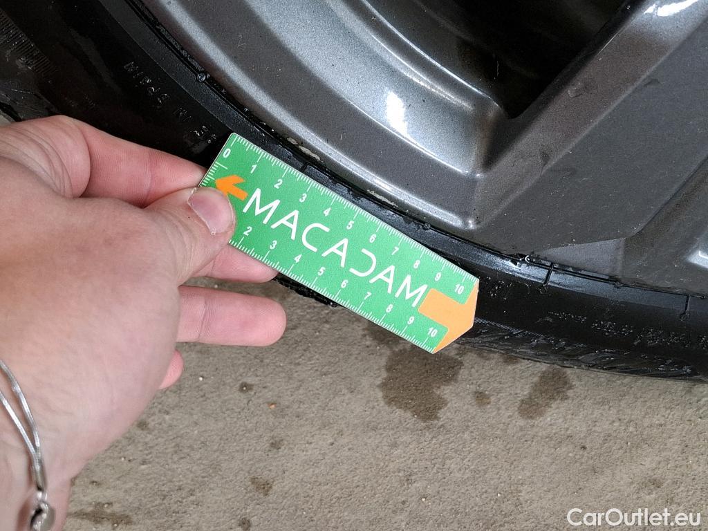  Peugeot  308  Active Pack 1.5 HDi 130CV BVA8 E6d #39