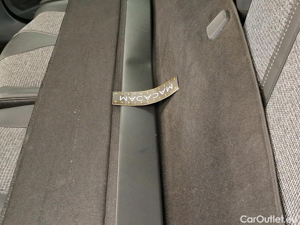  Peugeot  5008  Allure Business 1.5 HDi 130CV BVA8 E6 #9