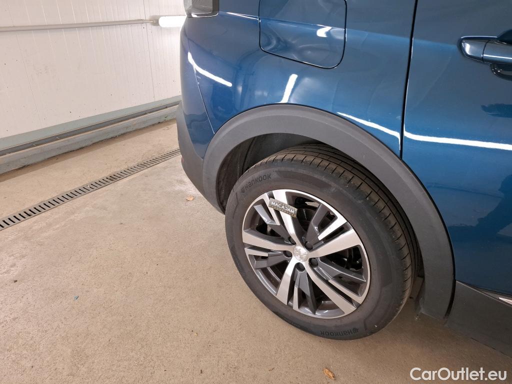  Peugeot  5008  Allure Pack 1.5 HDi 130CV BVA8 7 Sieges E6d #25