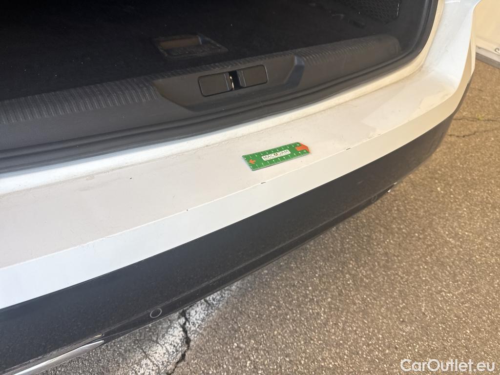  Peugeot  308 PEUGEOT  SW / 2021 / 5P / Break PureTech 130 S&S EAT 8 ALLURE PACK #23