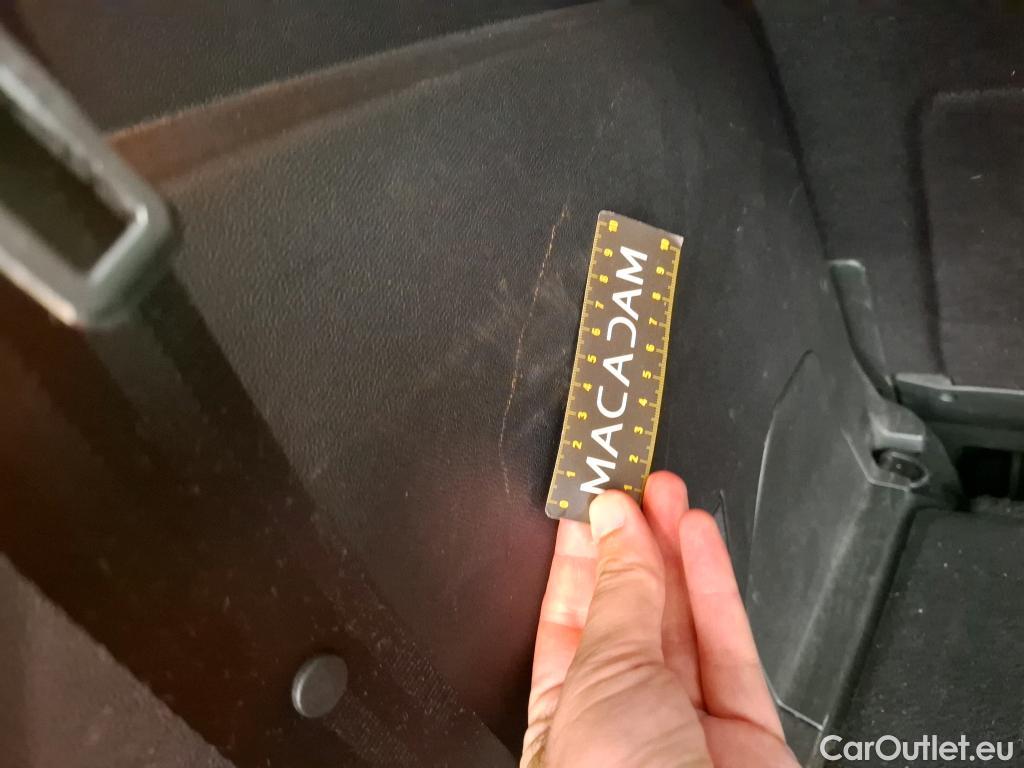  Peugeot  5008  Allure 1.5 HDi 130CV BVA8 7 Sieges E6d #12