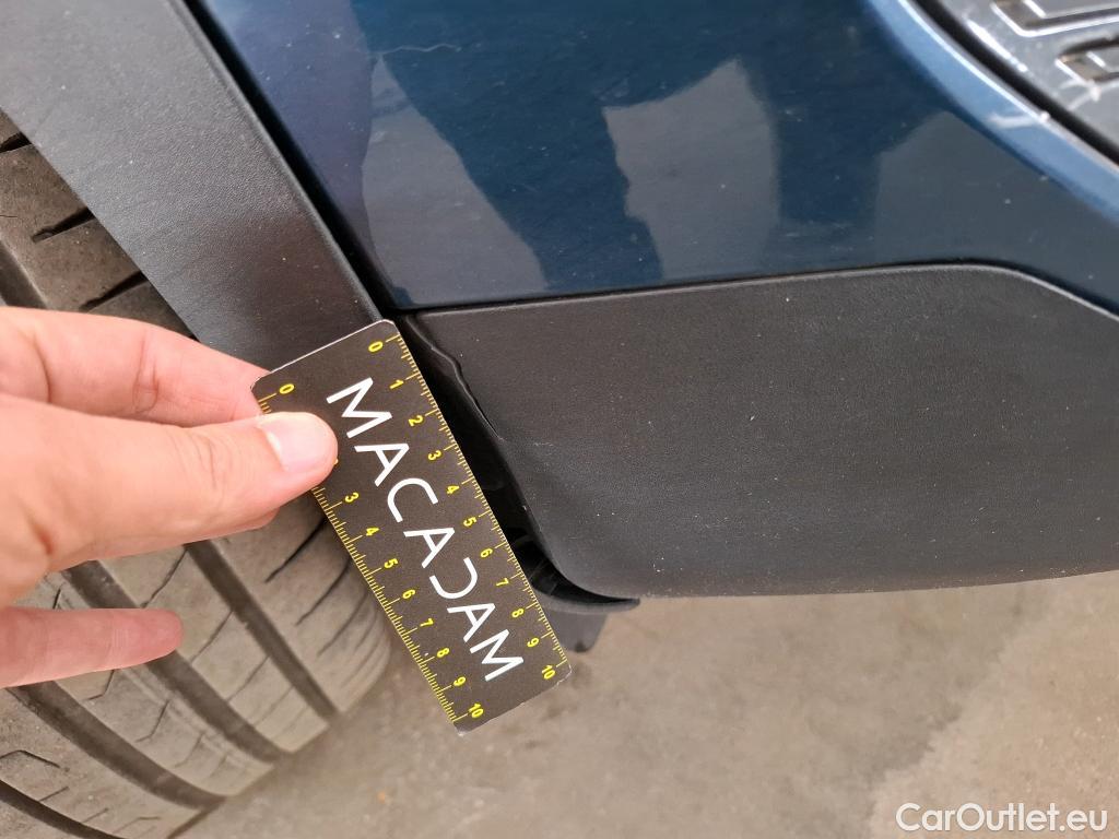  Peugeot  5008  Allure 1.5 HDi 130CV BVA8 7 Sieges E6d #6