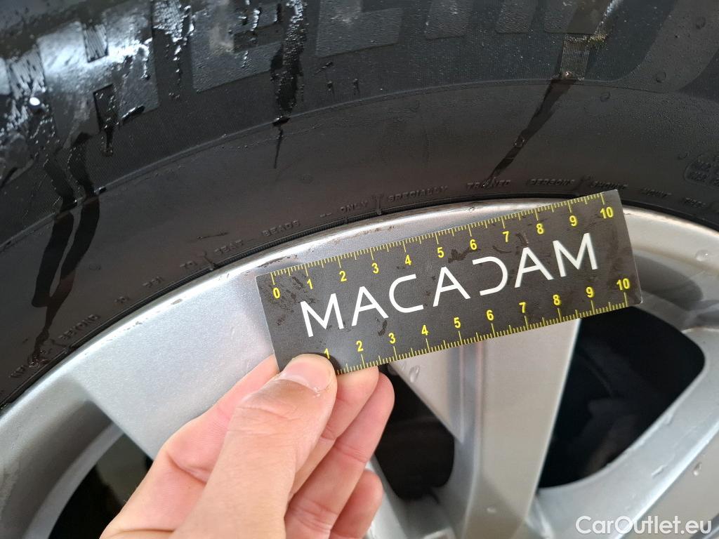  Peugeot  3008  Active Pack 1.5 HDi 130CV BVA8 E6d #14