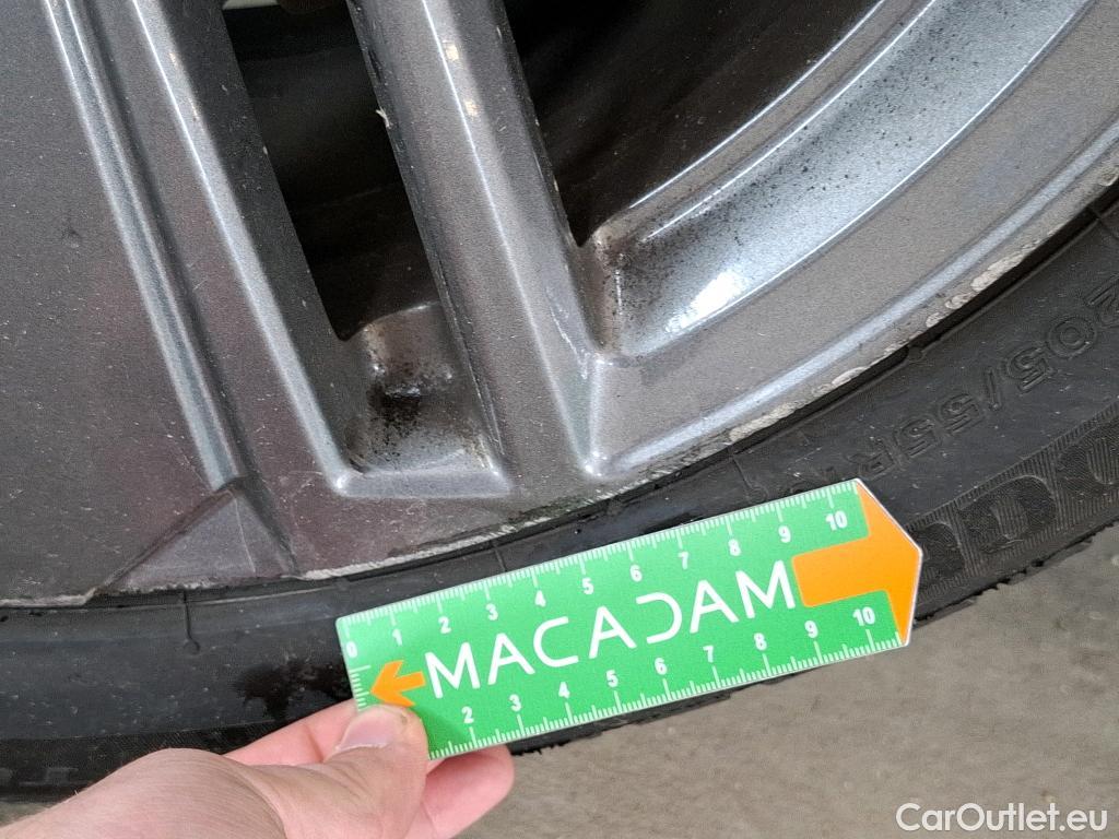  Peugeot  308  Active Pack 1.5 HDi 130CV BVA8 E6d #13