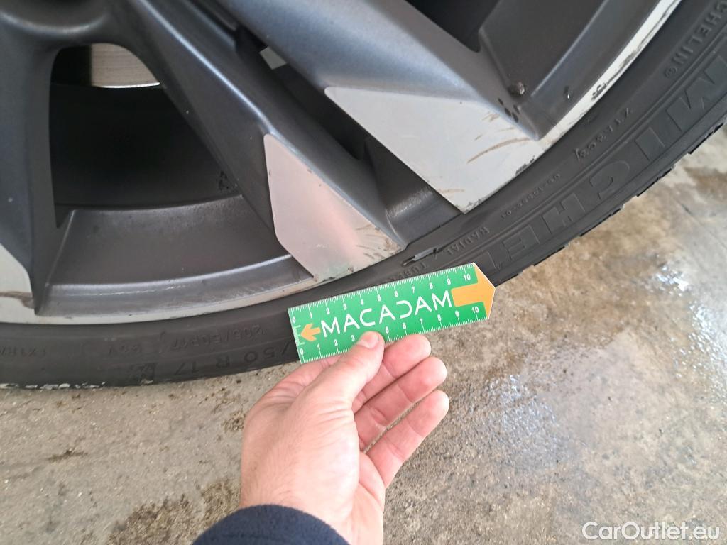  Renault  Megane  IV Berline 5pt. Intens 1.5 dCi 115CV BVA7 E6dT #44