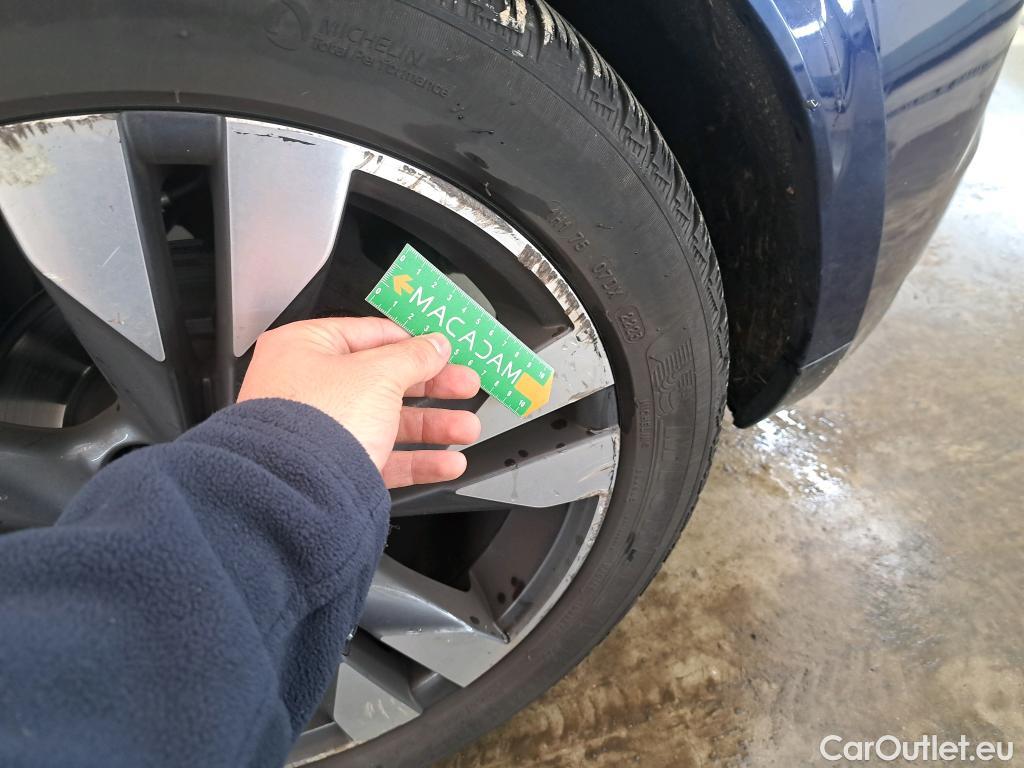  Renault  Megane  IV Berline 5pt. Intens 1.5 dCi 115CV BVA7 E6dT #39