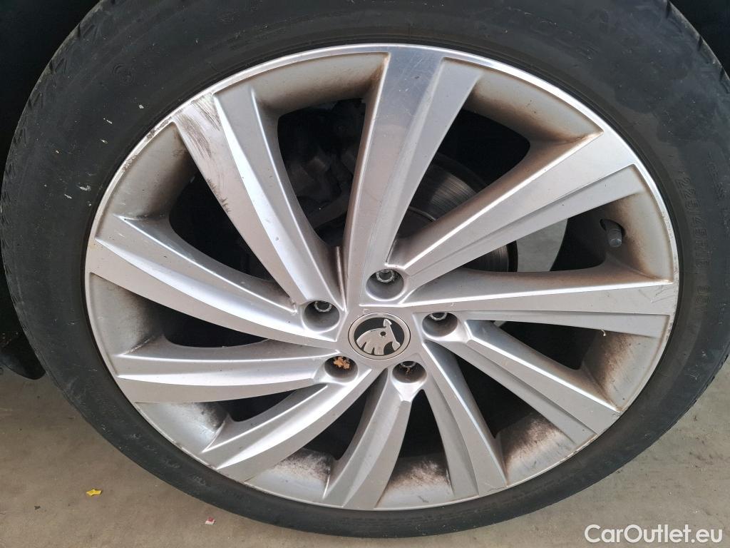  Skoda  Octavia  Break Style 2.0 TDI 150CV BVA7 E6d #33