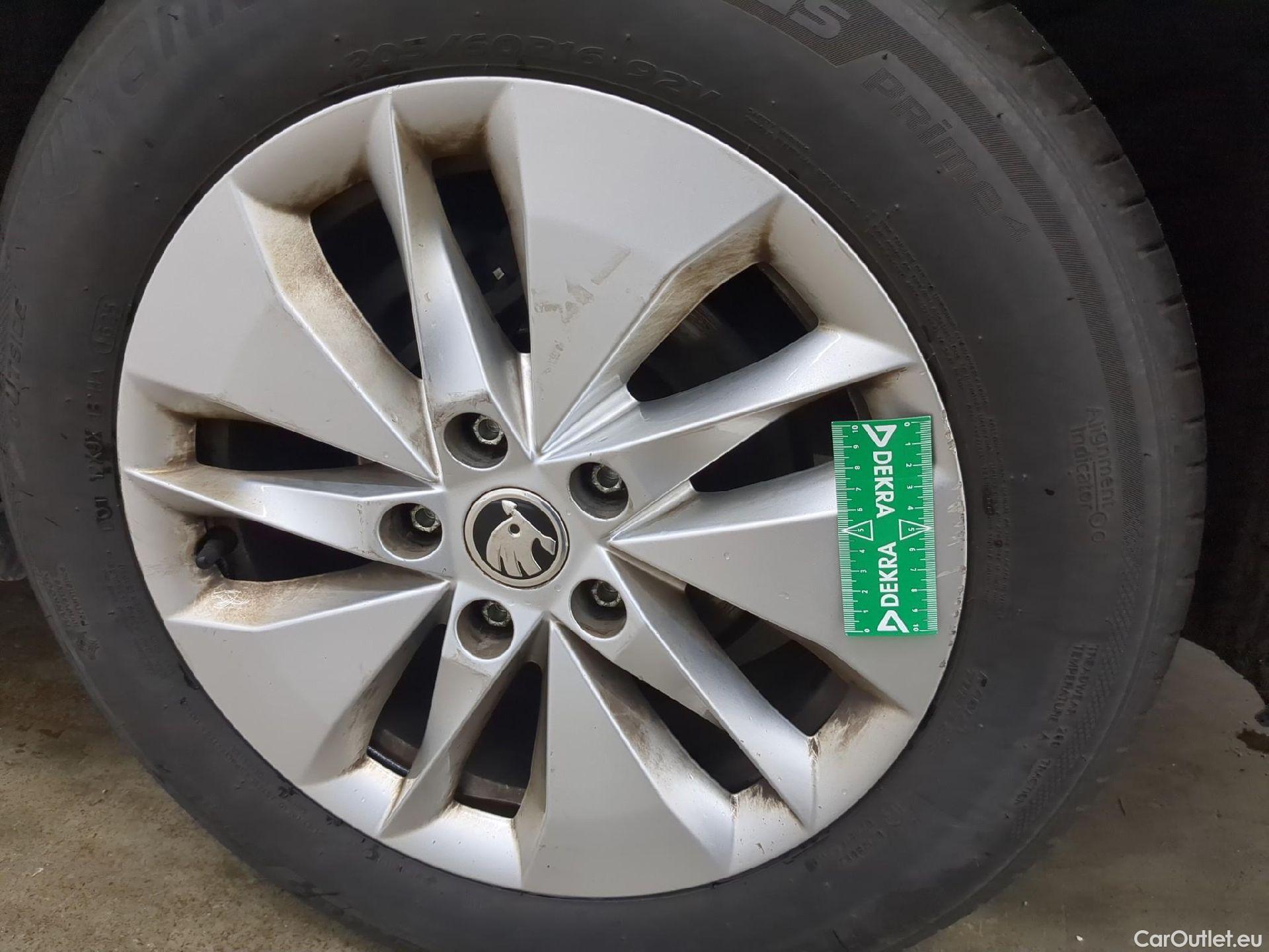  Skoda  Octavia  Break Business 2.0 TDI 115CV BVA7 E6d #2