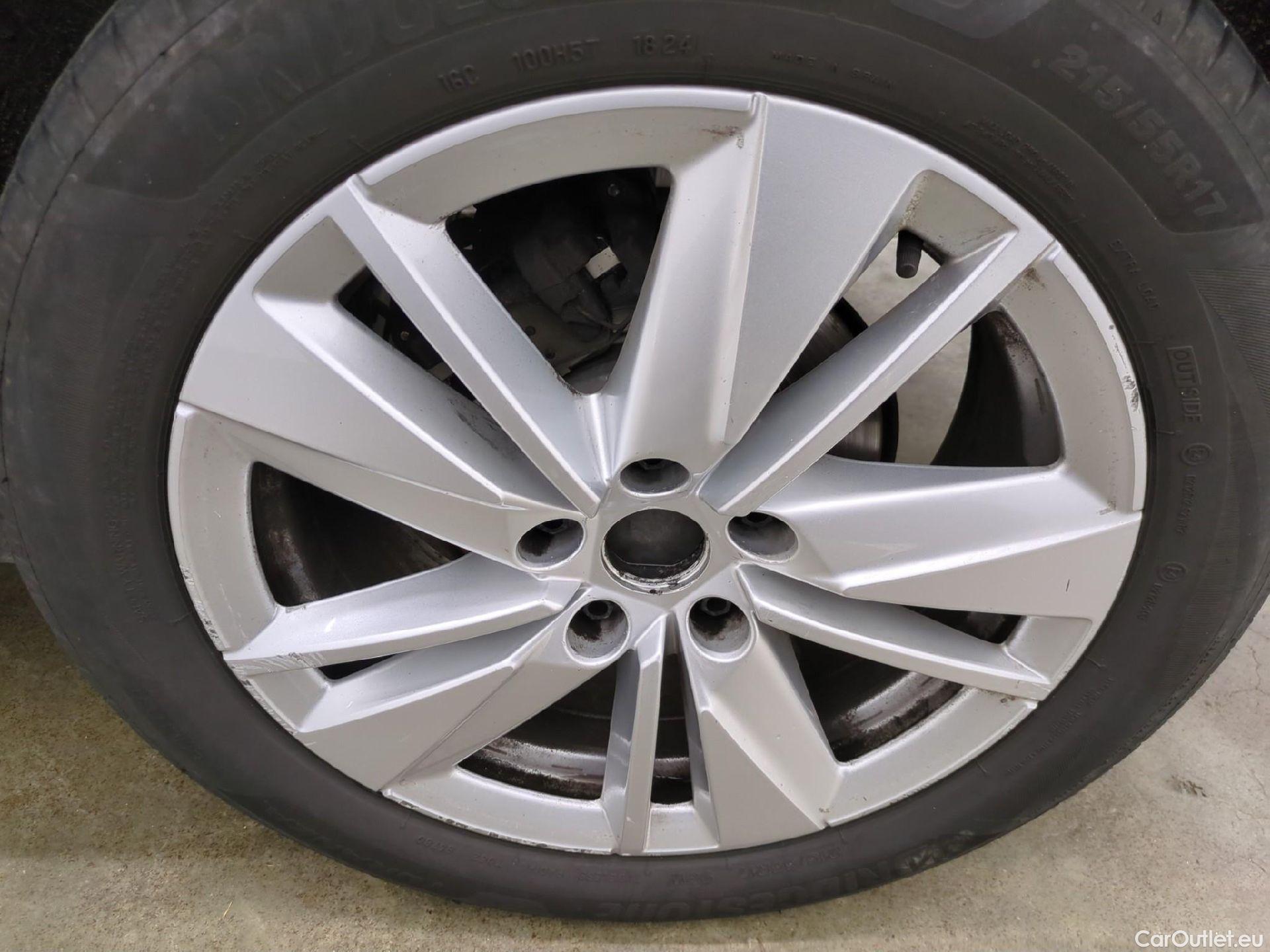  Skoda  Karoq SKODA  / 2017 / 5P / SUV 2.0 TDI 116ch Business #18