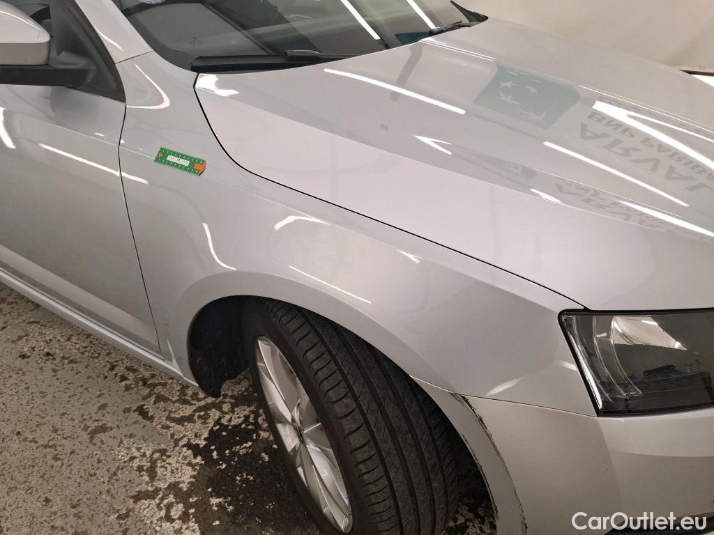  Skoda  Octavia  Combi Business 1.0 TSI 115CV BVM6 E6 #10