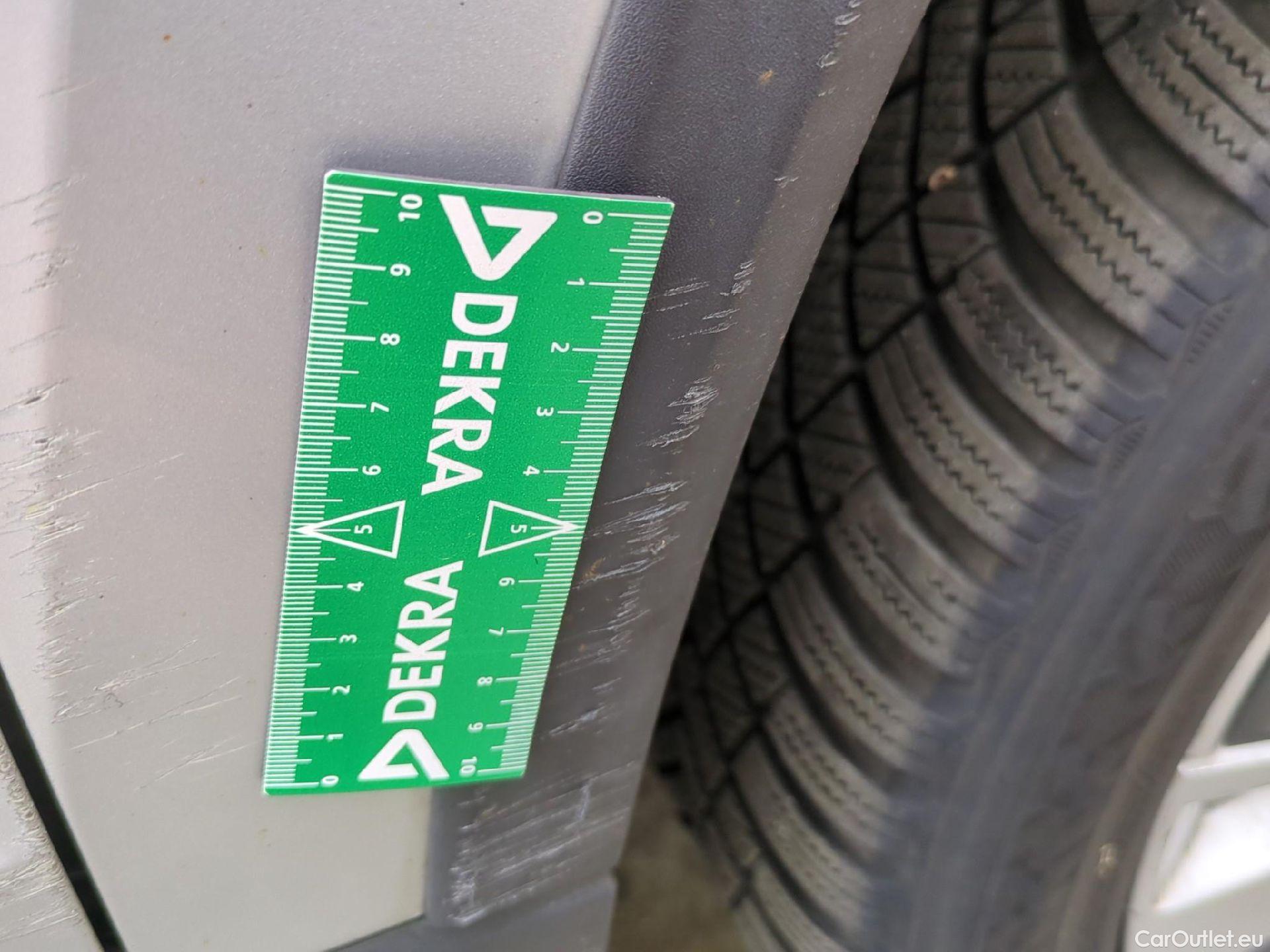  Skoda  Karoq SKODA  / 2017 / 5P / SUV 2.0 TDI 116ch Business #36