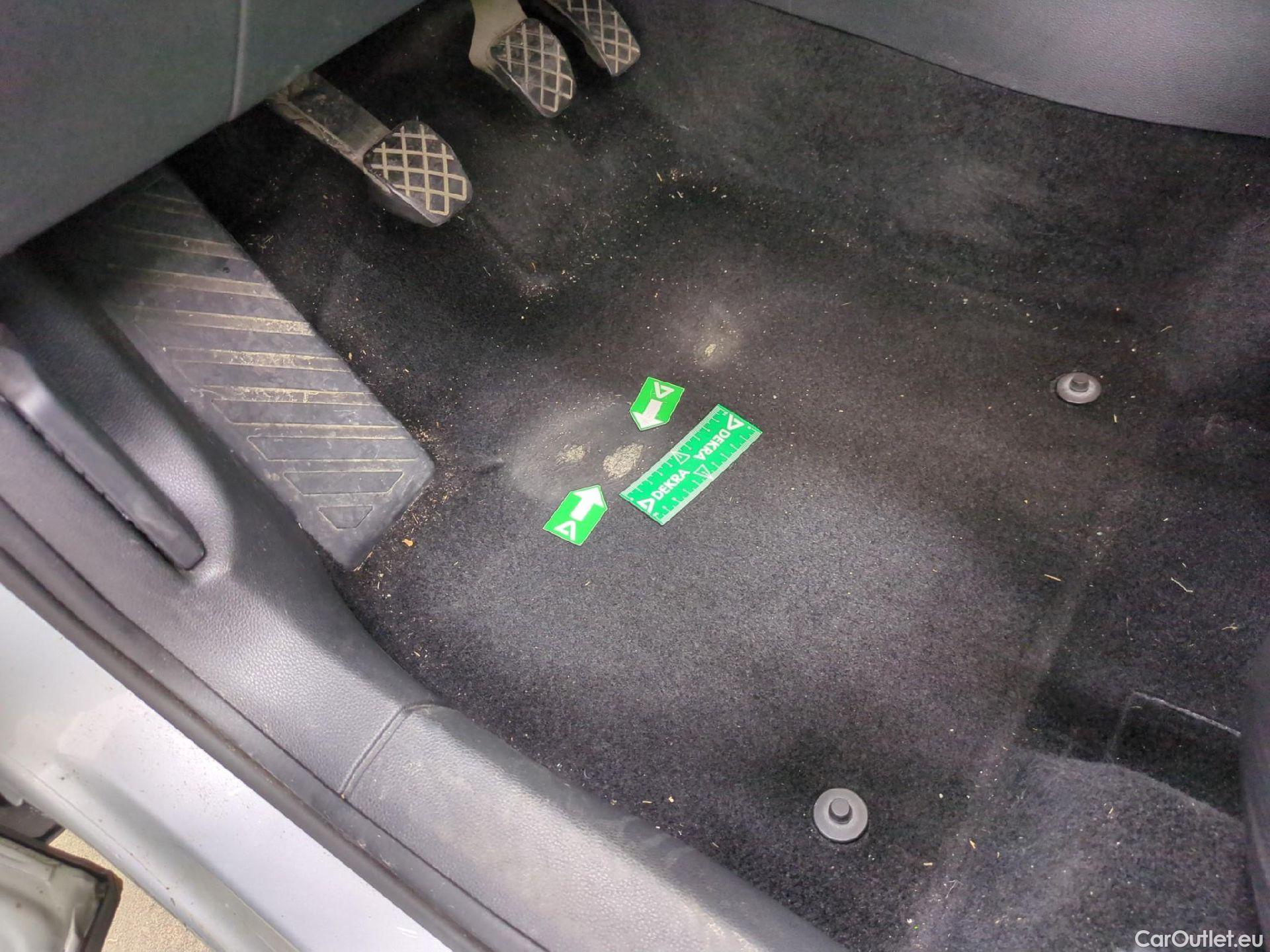  Skoda  Karoq SKODA  / 2017 / 5P / SUV 2.0 TDI 116ch Business #9