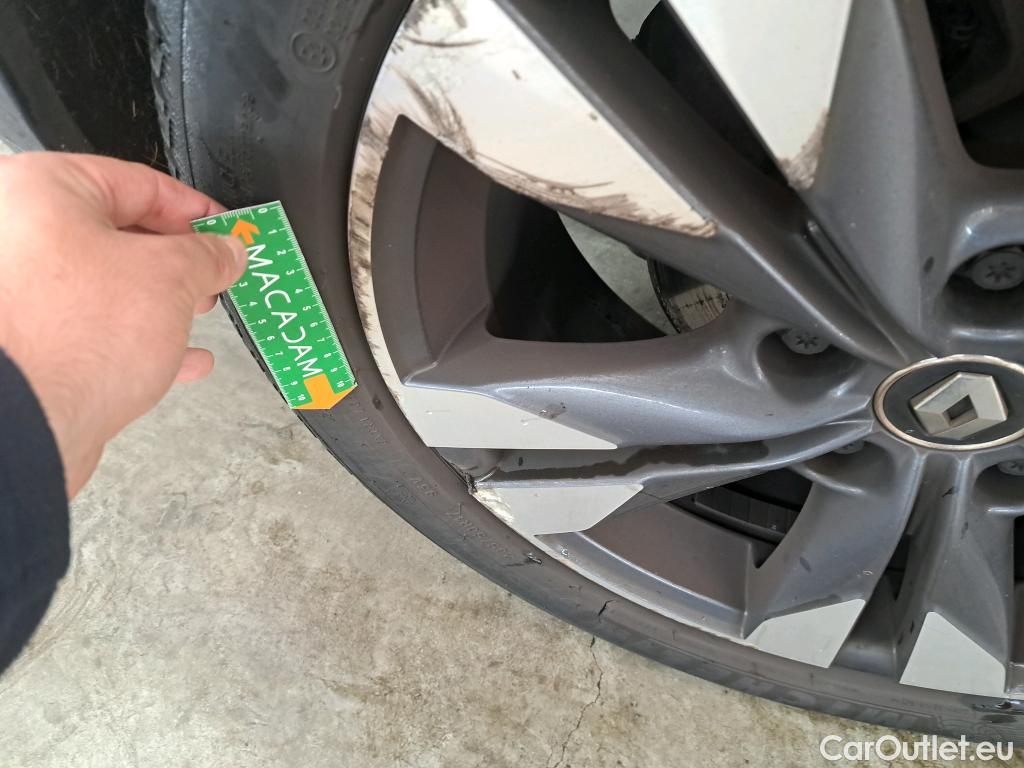  Renault  Megane  IV Berline 5pt. Intens 1.5 dCi 115CV BVA7 E6dT #32