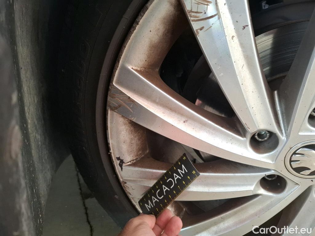  Skoda  Octavia  Break Style 2.0 TDI 150CV BVA7 E6d #47