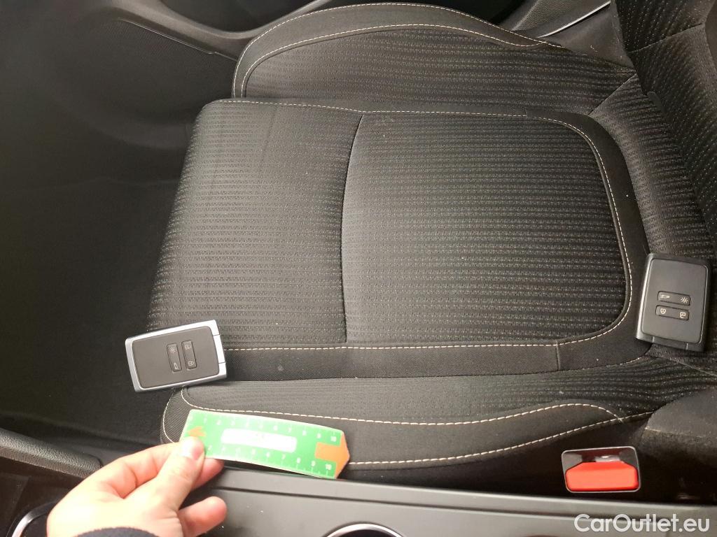  Renault  Megane  IV Berline 5pt. Business 1.5 dCi 115CV BVA7 E6dT #13