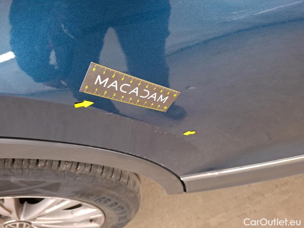  Volkswagen  Tiguan VOLKSWAGEN  / 2020 / 5P / SUV 2.0 TDI 150 DSG7 Life Business #40