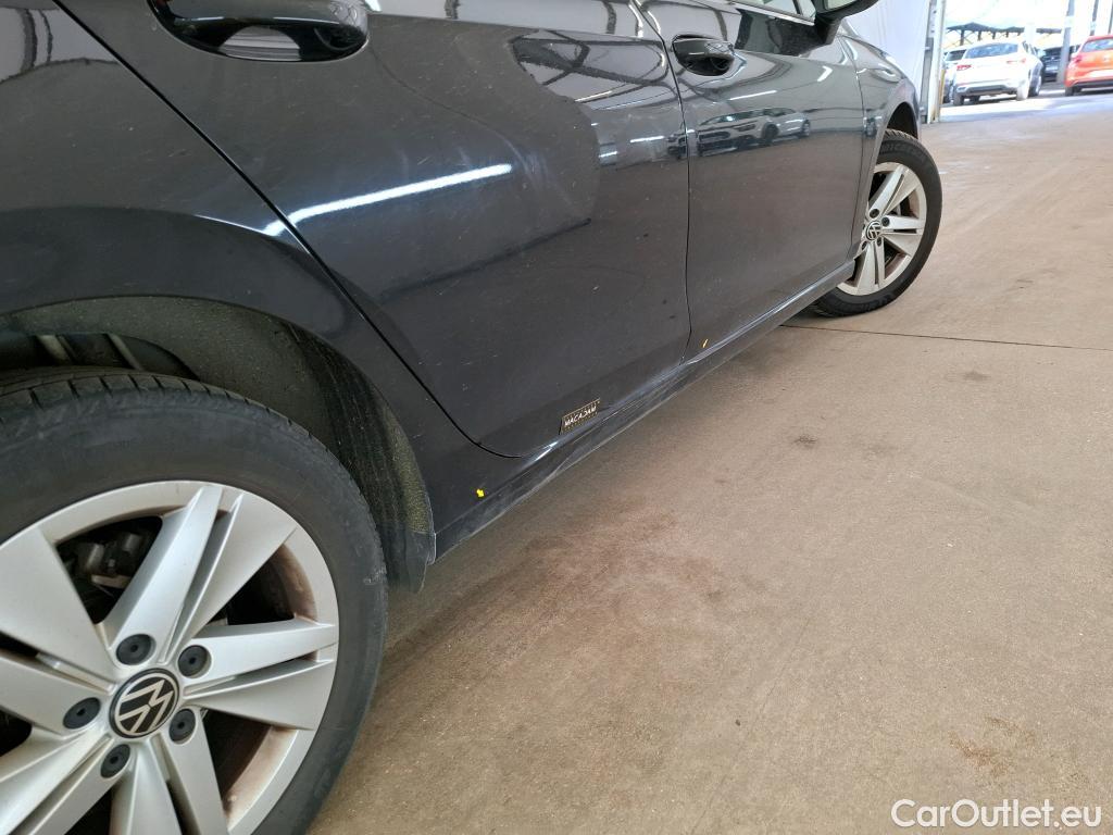  Volkswagen  Golf  VOLKSWAGEN / 2020 / 5P / Berline 1.0 eTSI OPF 110 DSG7 Life Business 1st #1